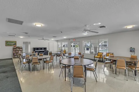 400 SE 10th Street Deerfield Beach FL 33441