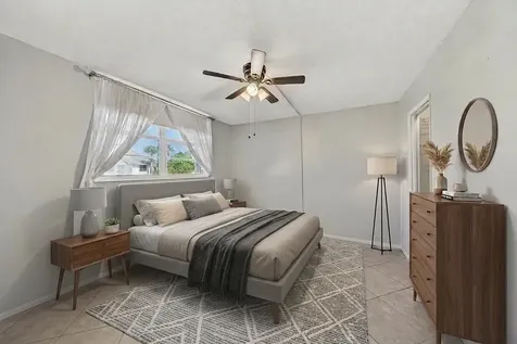 400 SE 10th Street Deerfield Beach FL 33441