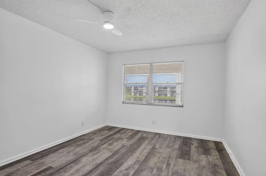 3045 Cornwall C Boca Raton FL 33434