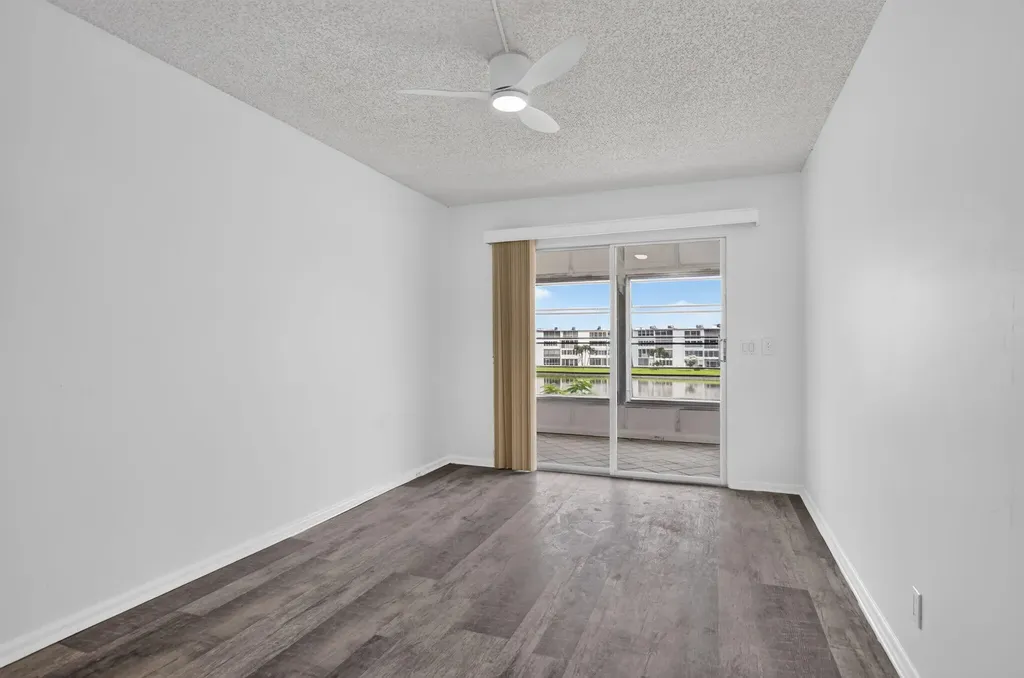 3045 Cornwall C Boca Raton FL 33434