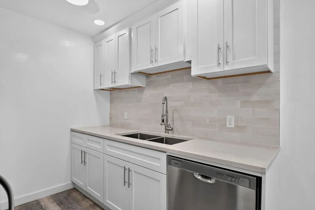 3045 Cornwall C Boca Raton FL 33434