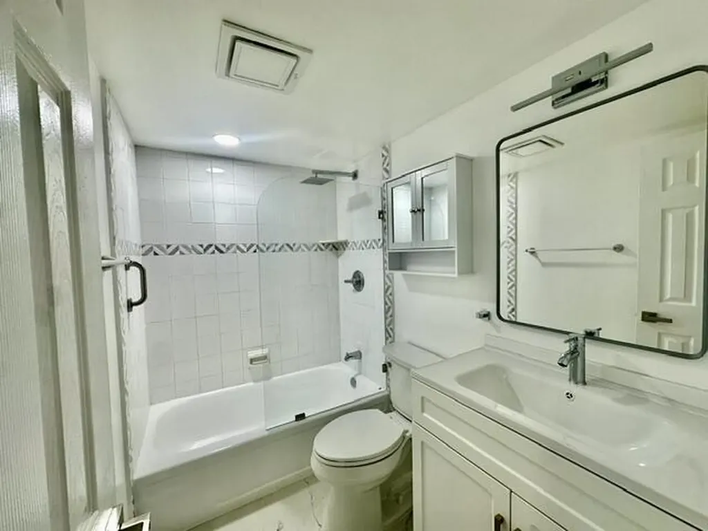 3045 Cornwall C Boca Raton FL 33434
