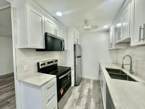 3045 Cornwall C Boca Raton FL 33434