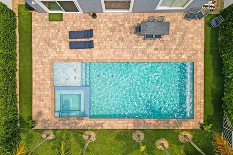 14420 NW 16th Street Pembroke Pines FL 33028