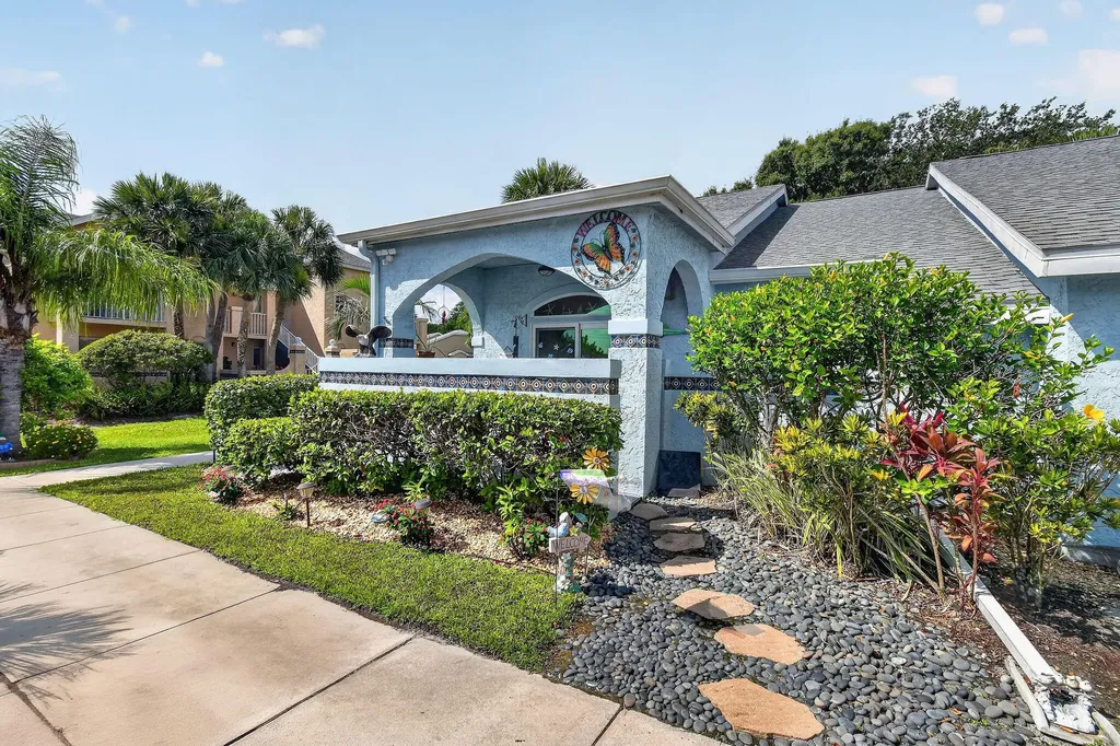 1646 SE Green Acres Circle Port St Lucie FL 34952