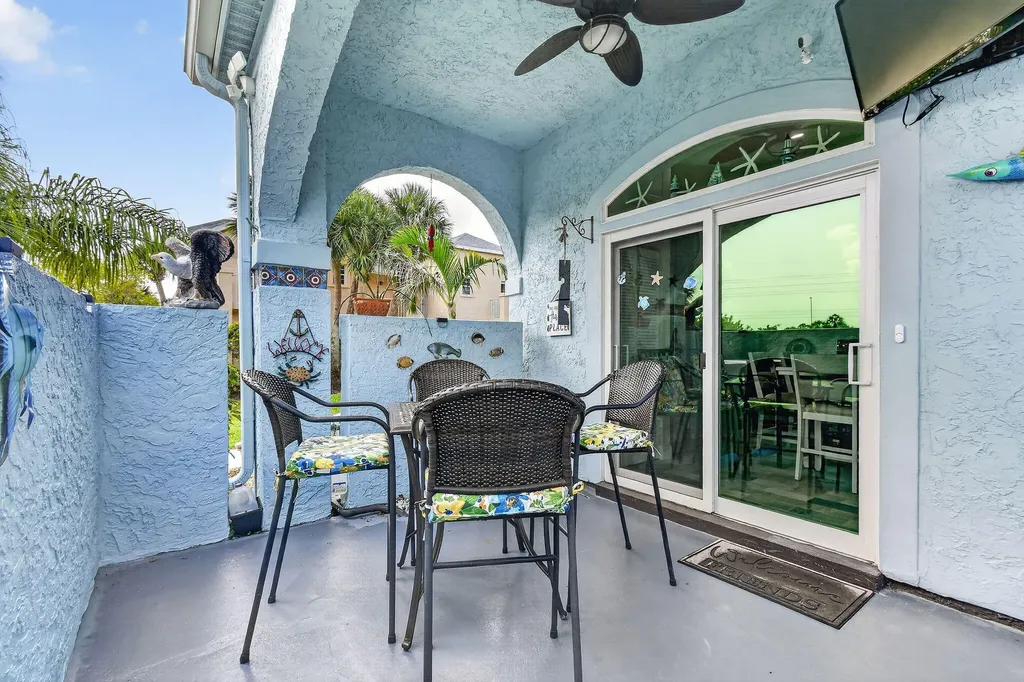 1646 SE Green Acres Circle Port St Lucie FL 34952