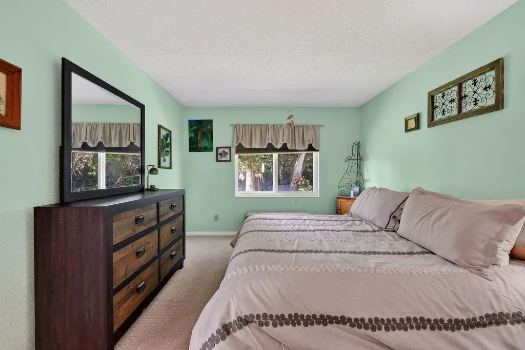 1646 SE Green Acres Circle Port St Lucie FL 34952
