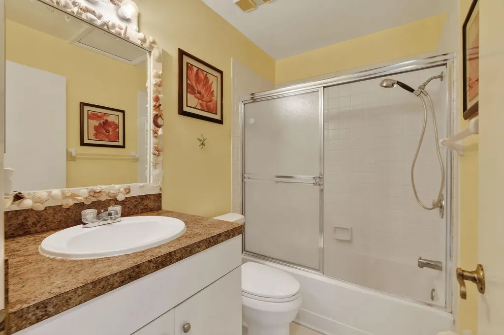 1646 SE Green Acres Circle Port St Lucie FL 34952