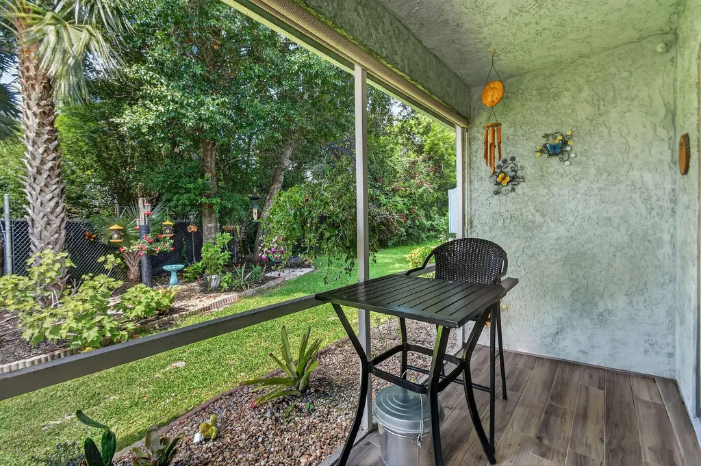 1646 SE Green Acres Circle Port St Lucie FL 34952