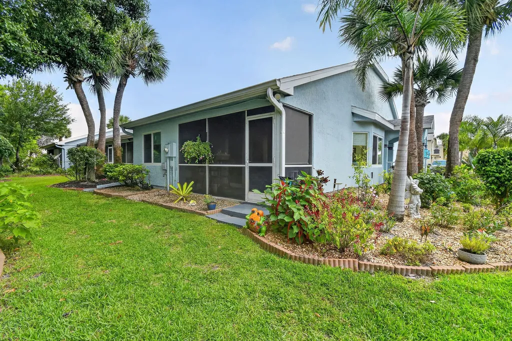 1646 SE Green Acres Circle Port St Lucie FL 34952
