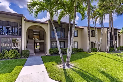 610 Sea Pine Way Greenacres FL 33415