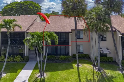 610 Sea Pine Way Greenacres FL 33415