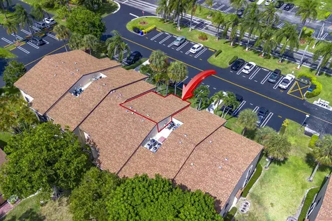610 Sea Pine Way Greenacres FL 33415