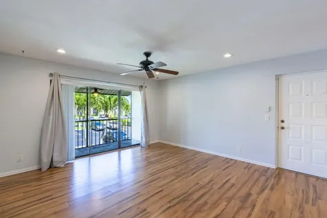 610 Sea Pine Way Greenacres FL 33415