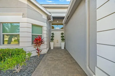 12882 Granite Mountain Pass Boynton Beach FL 33437