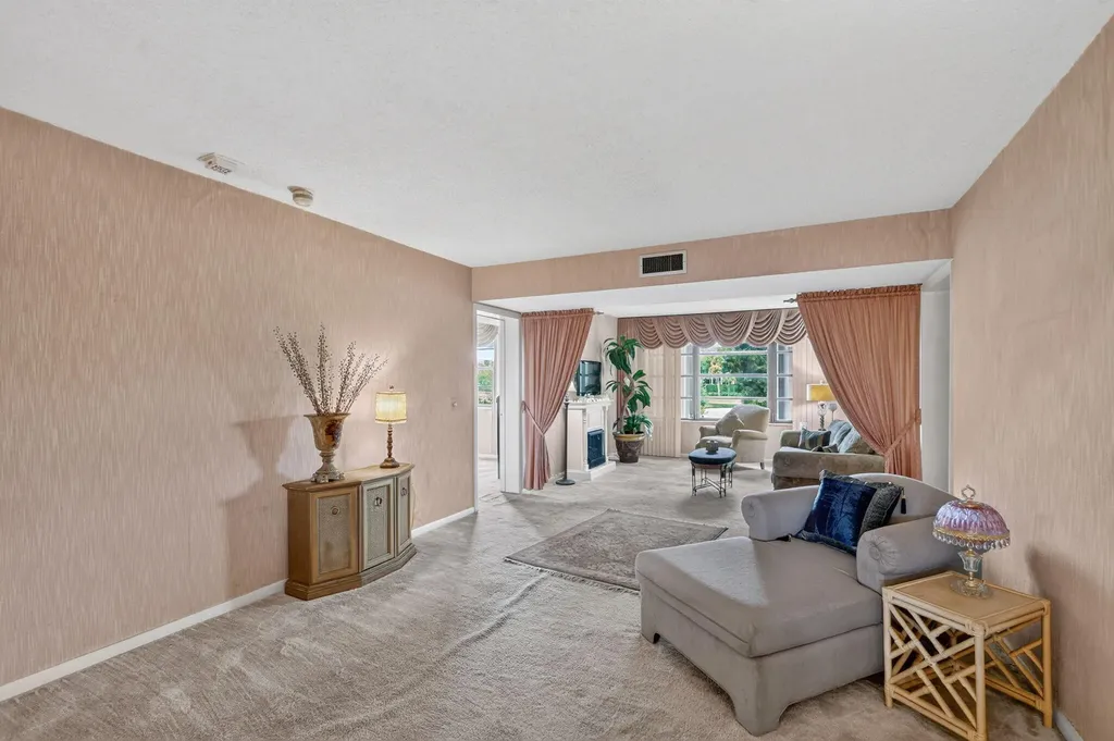 3525 Village Boulevard West Palm Beach FL 33409