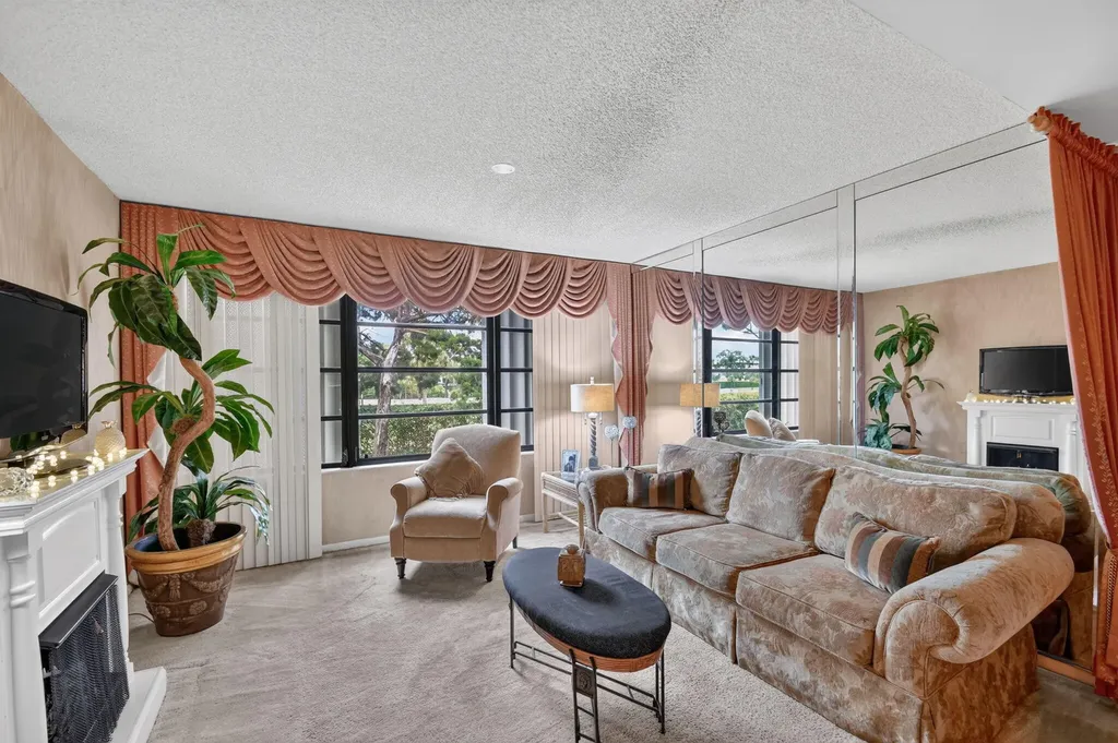 3525 Village Boulevard West Palm Beach FL 33409