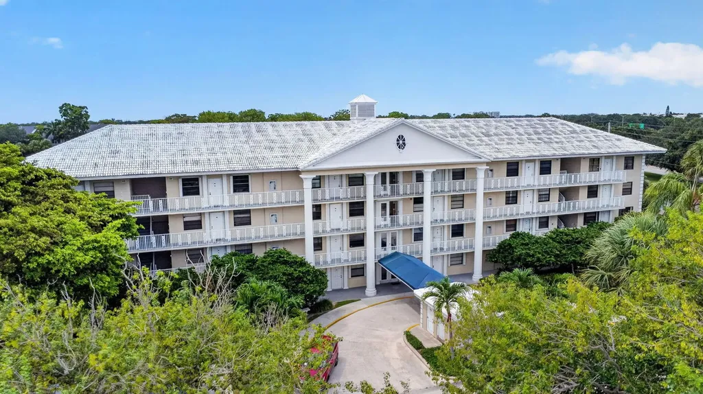 3525 Village Boulevard West Palm Beach FL 33409