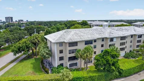 3525 Village Boulevard West Palm Beach FL 33409