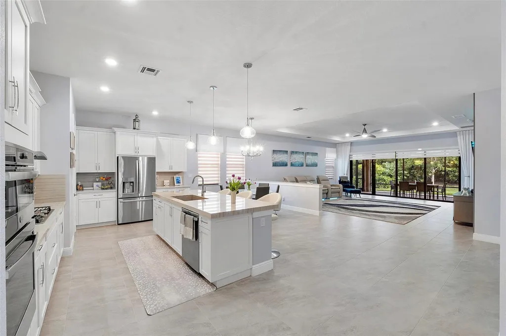 12245 N Baypoint Circle Parkland FL 33076