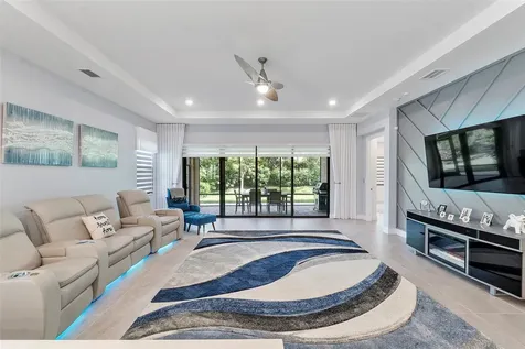 12245 N Baypoint Circle Parkland FL 33076