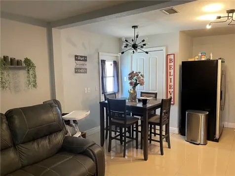 163 SW 5th Street Deerfield Beach FL 33441