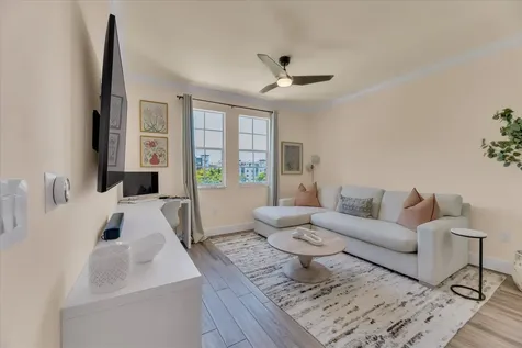 533 NE 3rd Avenue Fort Lauderdale FL 33301