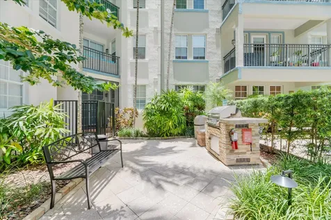 533 NE 3rd Avenue Fort Lauderdale FL 33301