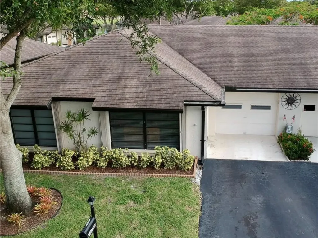 10151 Eaglewood Terrace Boynton Beach FL 33436