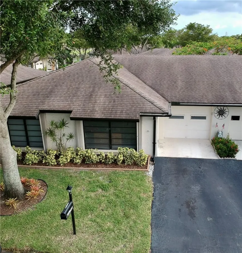 10151 Eaglewood Terrace Boynton Beach FL 33436
