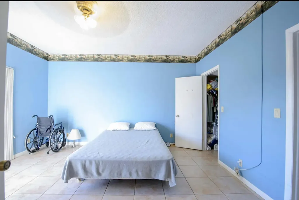 4101 N Waterview Circle Palm Springs FL 33461