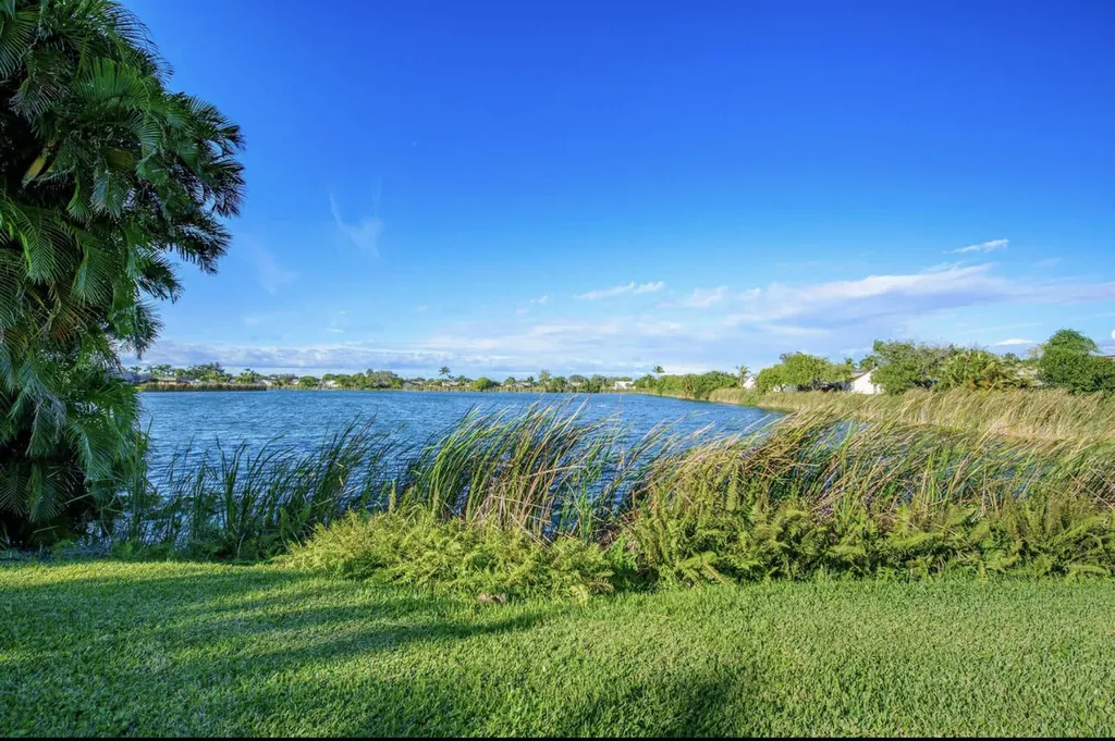 4101 N Waterview Circle Palm Springs FL 33461