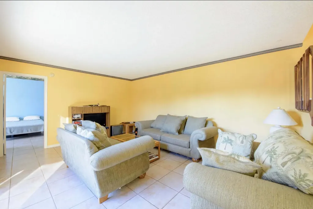 4101 N Waterview Circle Palm Springs FL 33461