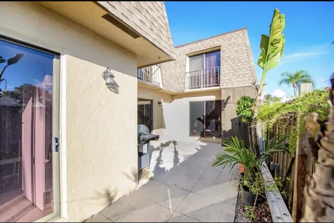 4101 N Waterview Circle Palm Springs FL 33461
