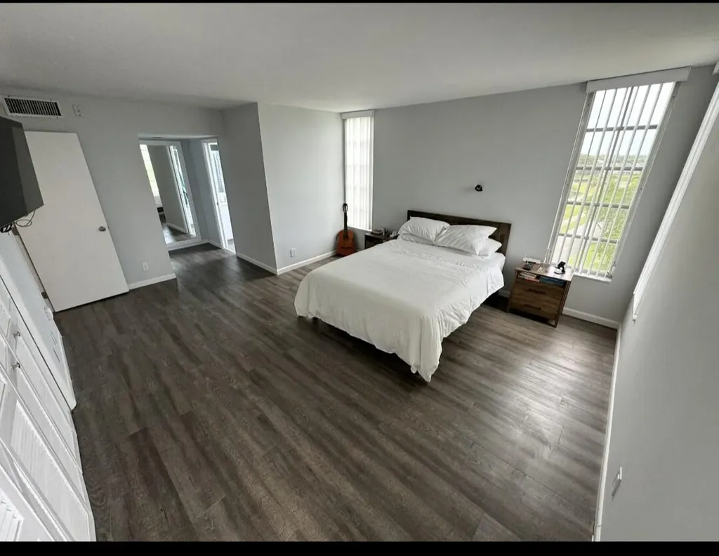 3090 N Course Drive Pompano Beach FL 33069