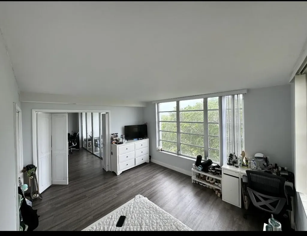3090 N Course Drive Pompano Beach FL 33069