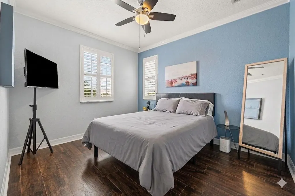 290 NE 5th Avenue Delray Beach FL 33483