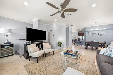 290 NE 5th Avenue Delray Beach FL 33483