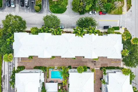 290 NE 5th Avenue Delray Beach FL 33483