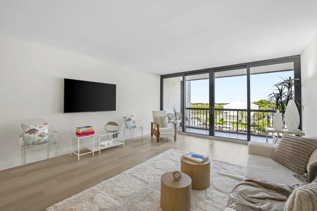 4748 S Ocean Boulevard Highland Beach FL 33487