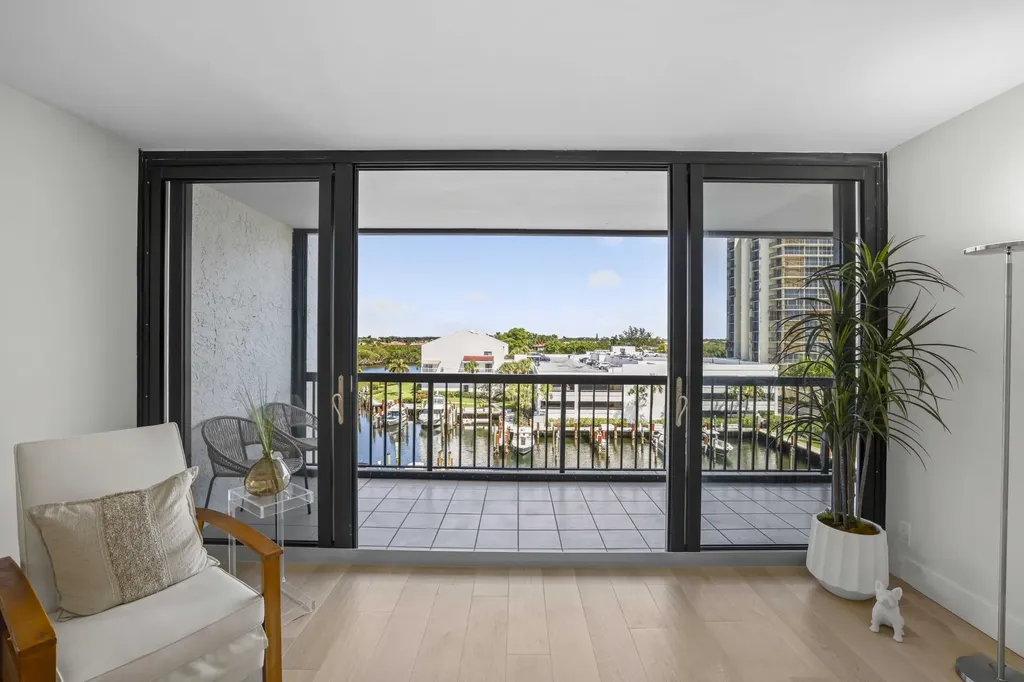 4748 S Ocean Boulevard Highland Beach FL 33487