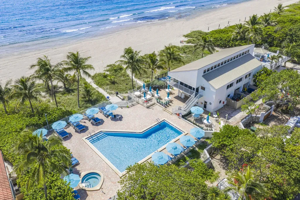 4748 S Ocean Boulevard Highland Beach FL 33487