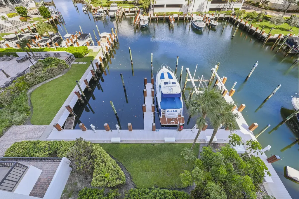 4748 S Ocean Boulevard Highland Beach FL 33487