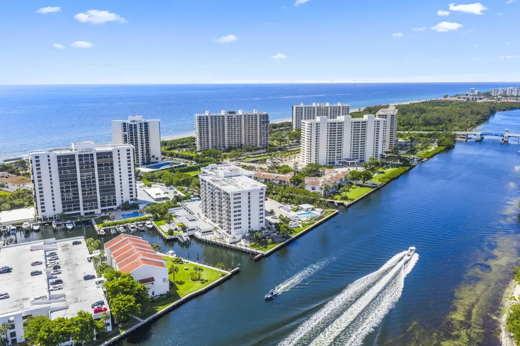 4748 S Ocean Boulevard Highland Beach FL 33487