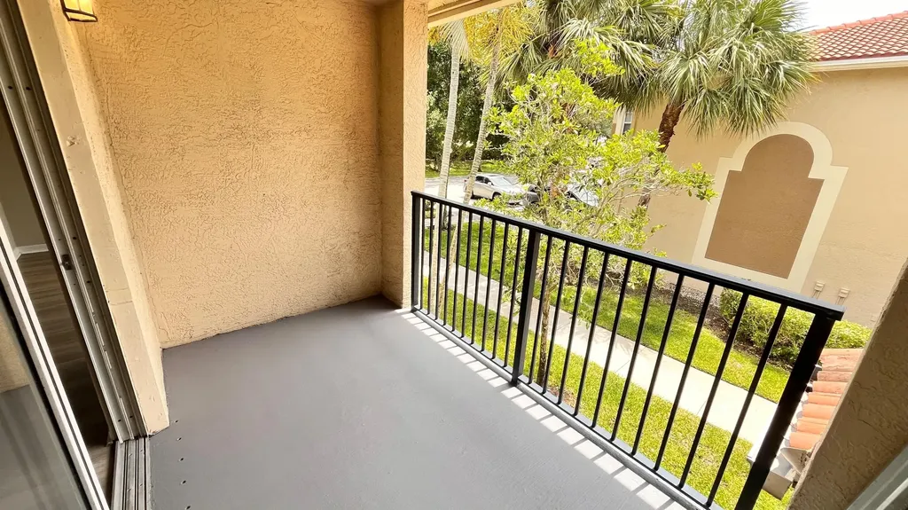 15035 Michelangelo 202 Boulevard Delray Beach FL 33446