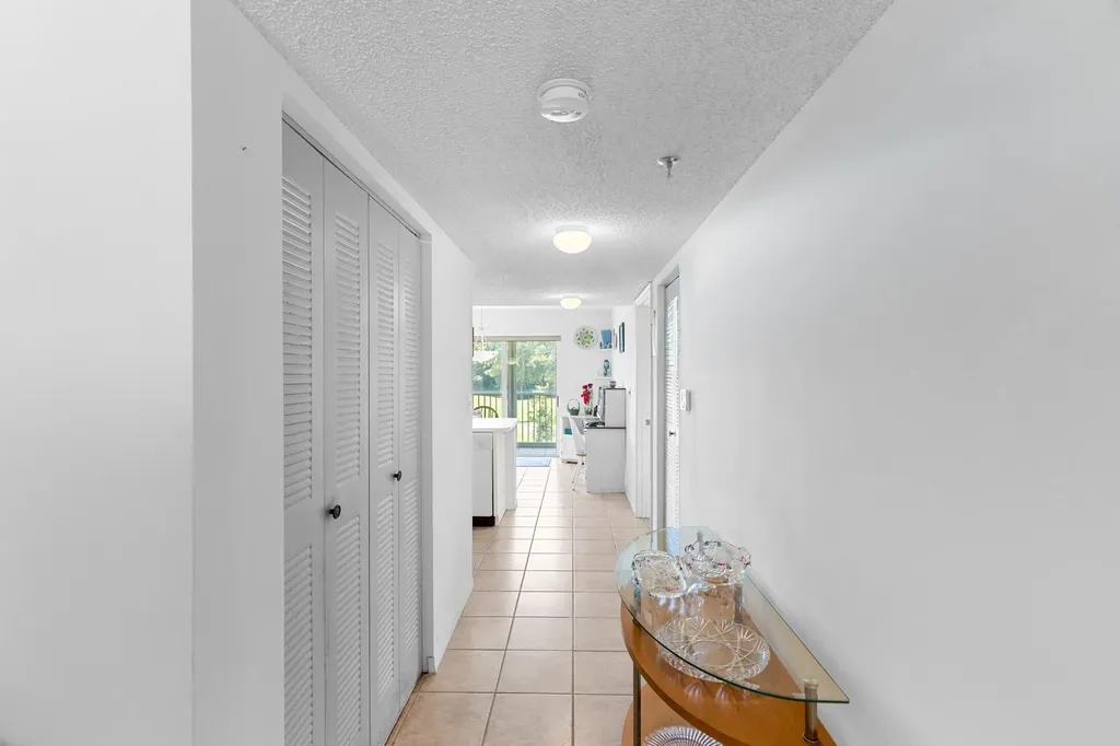 9470 Tangerine Place Davie FL 33324