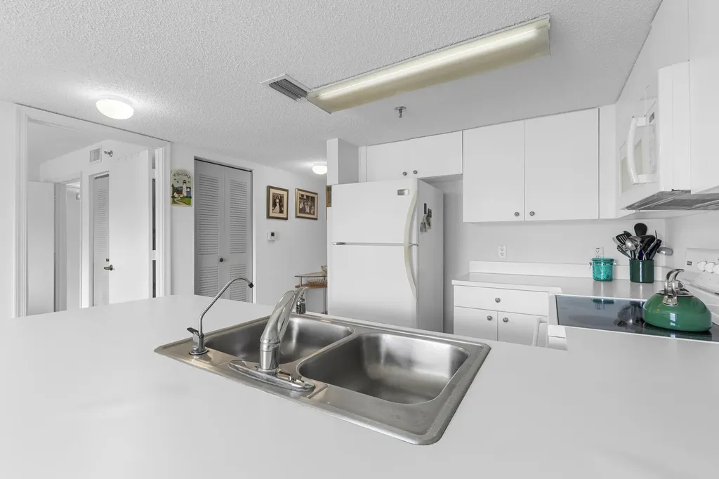 9470 Tangerine Place Davie FL 33324