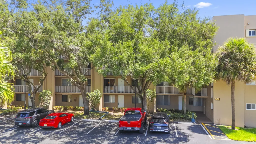 9470 Tangerine Place Davie FL 33324