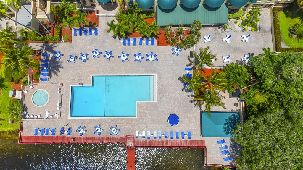 9470 Tangerine Place Davie FL 33324
