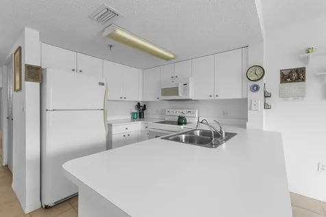 9470 Tangerine Place Davie FL 33324
